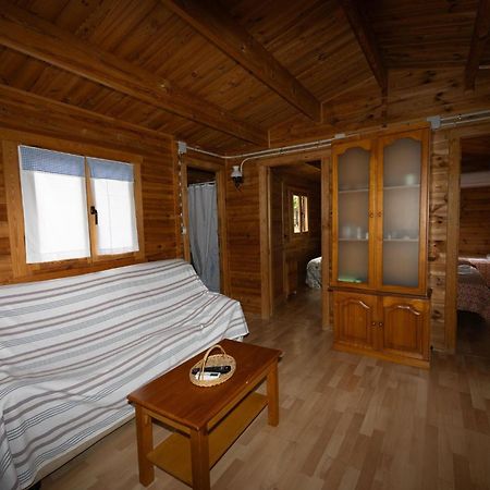 Cabanas Rurales - Las Taneas Yeste Exterior photo